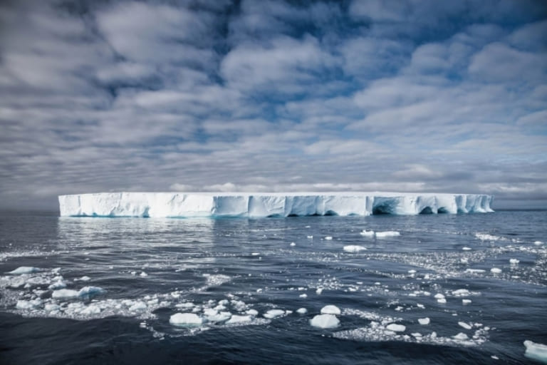 Arktika buzlaqları 2037-ci ildə