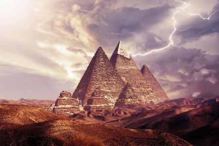 Misir piramidalarının 18 sirri