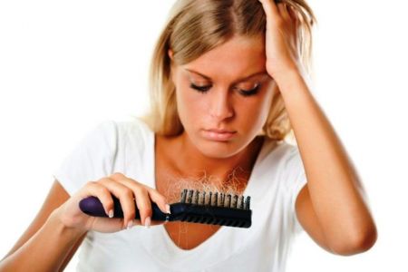 Saç tökülməsinin 9 maraqlı səbəbi