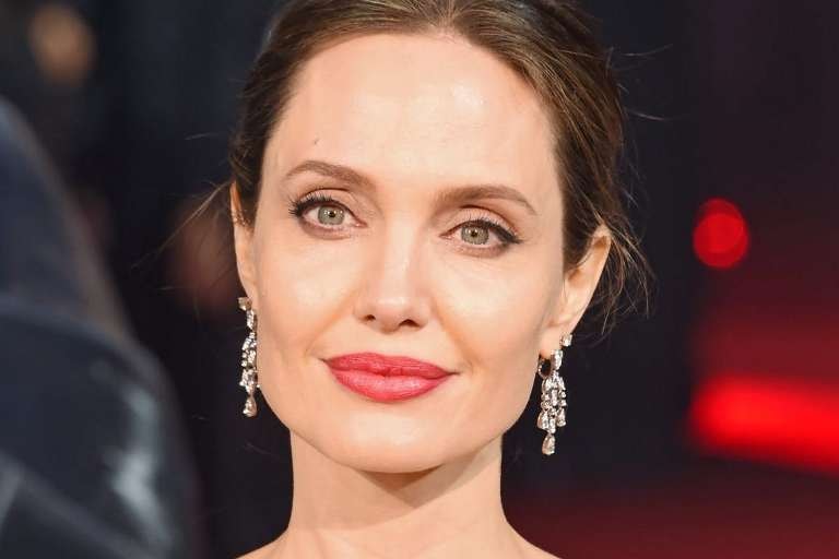 Angelina Jolie haqqında maraqlı