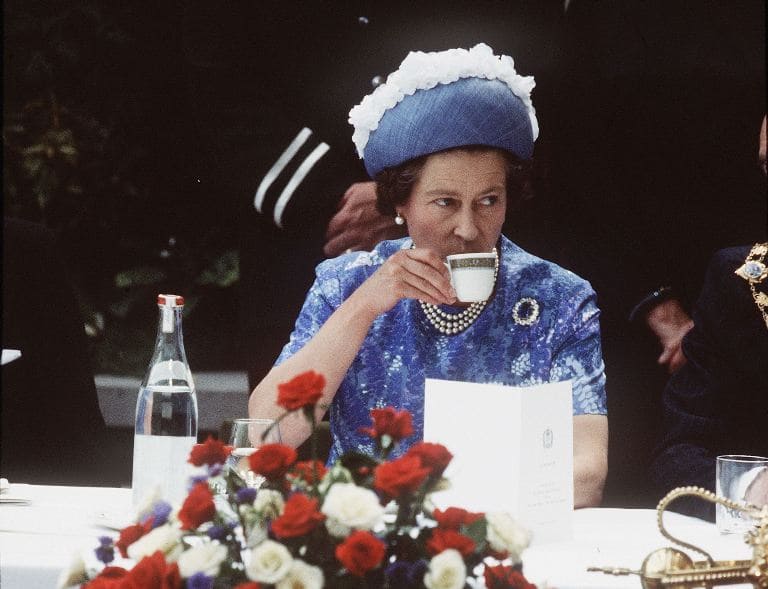Kraliça Earl Grey çayı
